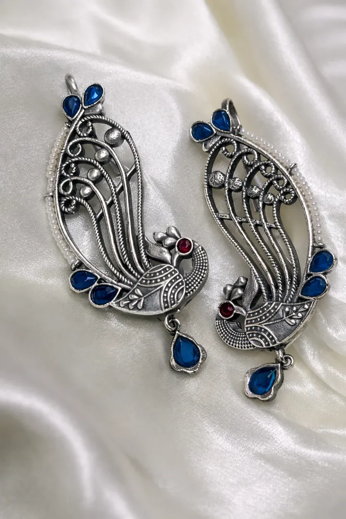 earring cuff.webp