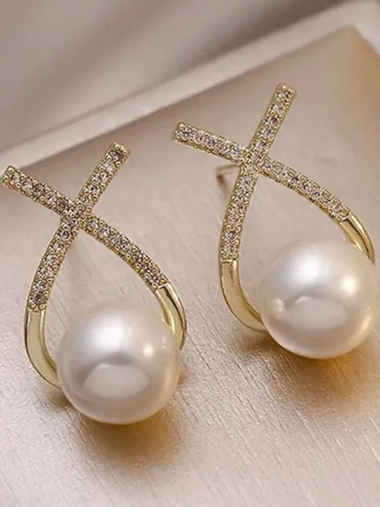 wedding earrings.webp